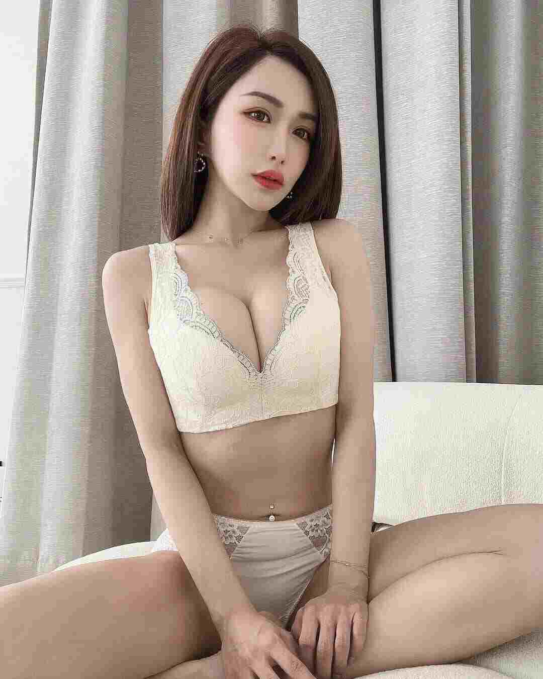 Kuala Lumpur Escort - Call Girl Escort