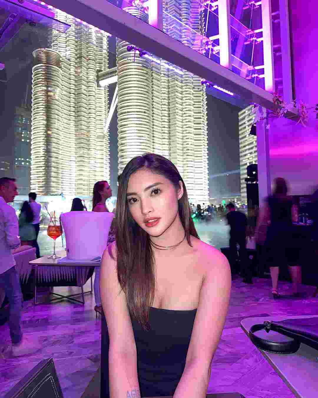 Kuala Lumpur Escort - Call Girl Escort